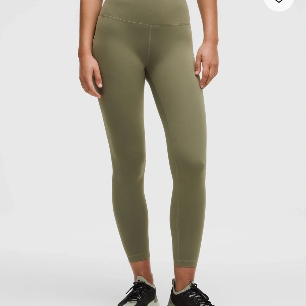 WUNDER TRAIN LEGGING BY LULULEMON - Picture 2 of 6